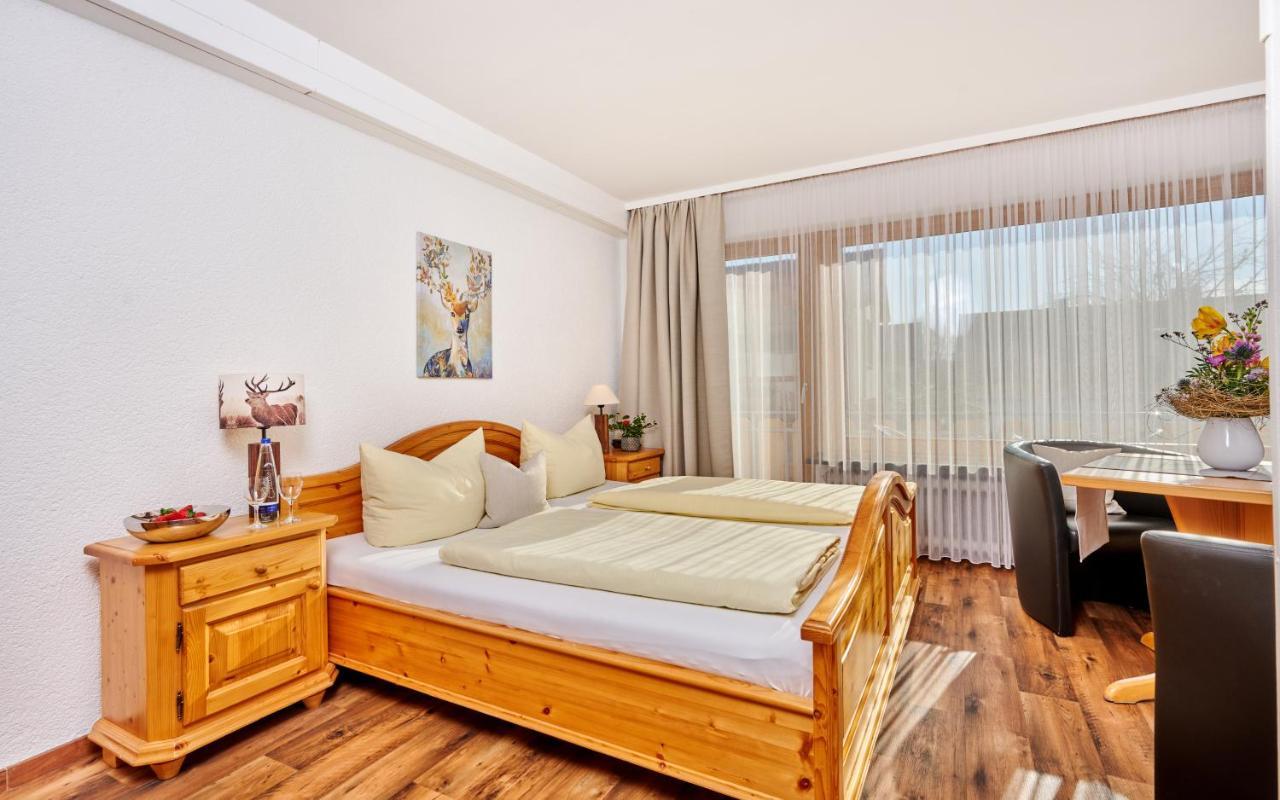 Hotel Restaurant Zum Goldenen Anker Mit Hallenbad & Wellnessbereich Windorf  Екстериор снимка